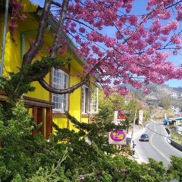 Yun Shang Tai Yang เหรินอ้าย ภายนอก รูปภาพ